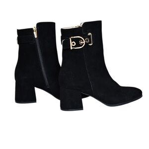 Ron White Jozie Black Waterproof Block Heel Booties w Gold Buckle and Zipper 7.5